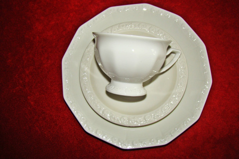 filiżanka Rosenthal Biała Maria 1957r filiżanka Rosenthal Biała Maria 1957r