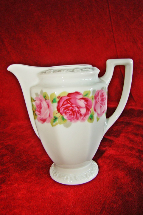 mlecznik Rosenthal Maria Róże mlecznik Rosenthal Maria Róże