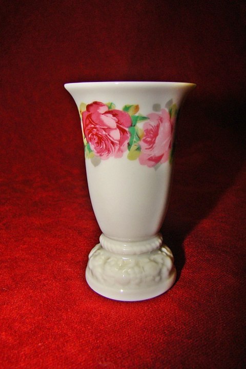 Rosenthal Biała Maria Róże -pojemnik na wykałaczki Rosenthal Biała Maria Róże -pojemnik na wykałaczki