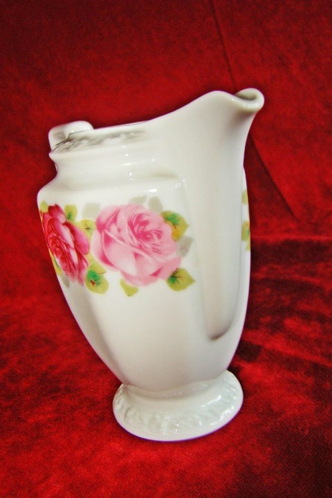 mlecznik Rosenthal Maria Róże mlecznik Rosenthal Maria Róże