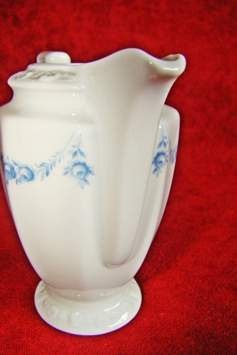 mały mlecznik Rosenthal Rosenkante Blau mały mlecznik Rosenthal Rosenkante Blau