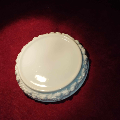 mała podstawka Rosenthal Biała Maria śred. 10,5 cm mała podstawka Rosenthal Biała Maria śred. 10,5 cm