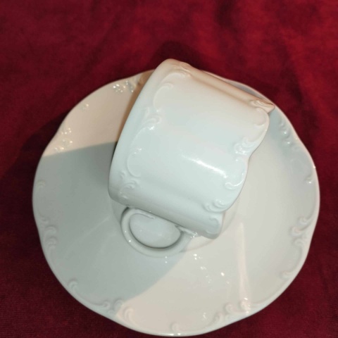 filiżanka do herbaty Rosenthal Monbijou- biała filiżanka do herbaty Rosenthal Monbijou- biała