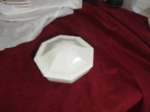 bombonierka Rosenthal Biała Maria bombonierka Rosenthal Biała Maria