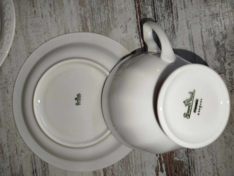 duża filiżanka z podst. Rosenthal Biała Maria duża filiżanka z podst. Rosenthal Biała Maria