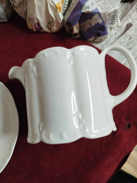 sosjerka Rosenthal Monbijou biała-uszkodzona sosjerka Rosenthal Monbijou biała-uszkodzona