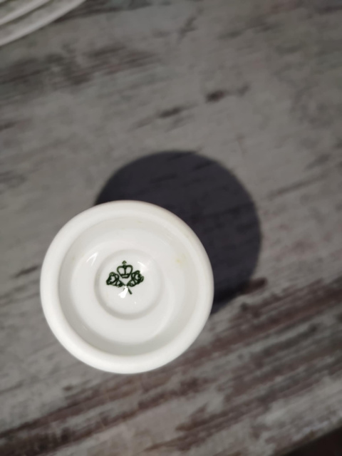 Rosenthal Biała Maria -pojemnik na wykałaczki Rosenthal Biała Maria -pojemnik na wykałaczki