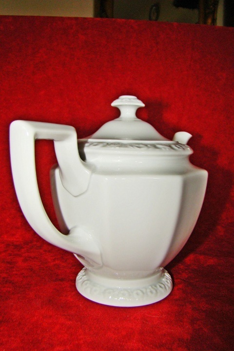 dzbanek do herbaty Rosenthal Biała Maria dzbanek do herbaty Rosenthal Biała Maria