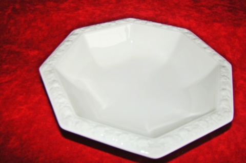 misa Rosenthal Biała Maria śred. 24,5 cm