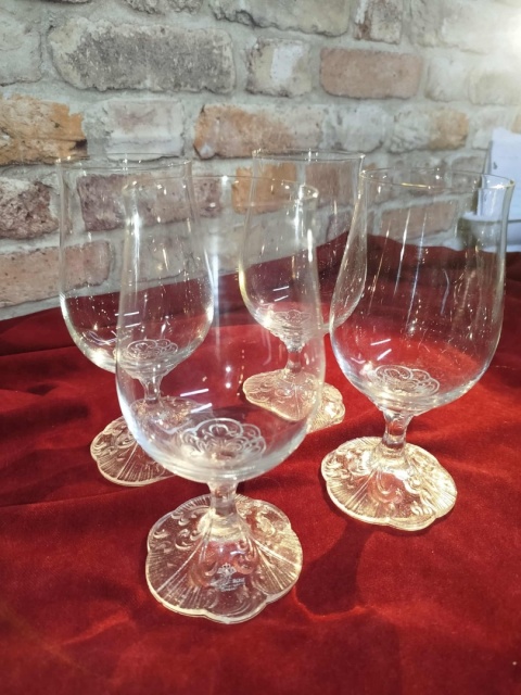 4 kieliszków do wina ,wody , piwa Rosenthal Monbijou
