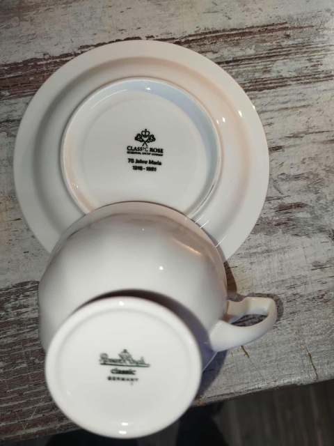 duża filiżanka z podst. Rosenthal Biała Maria duża filiżanka z podst. Rosenthal Biała Maria
