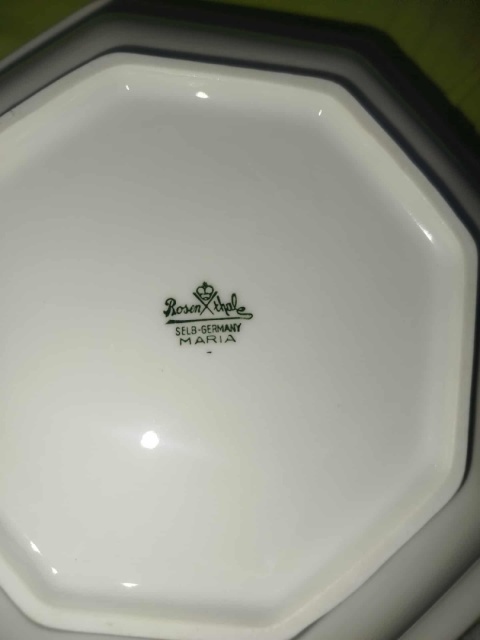 misa Rosenthal Biała Maria śred. 25 cm