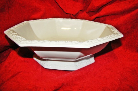 misa na stopie Rosenthal Biała Maria 28 cm