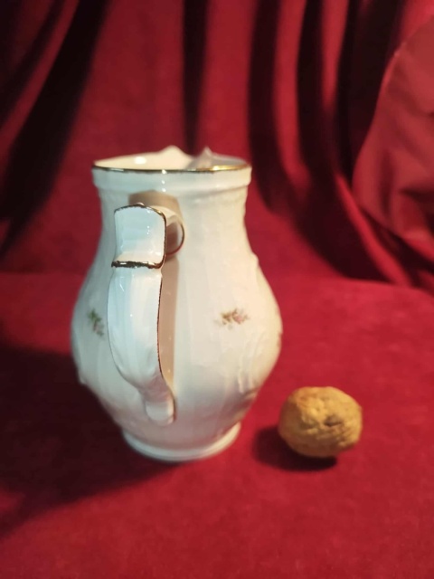 ogromny mlecznik Rosenthal Sanssouci Ramona