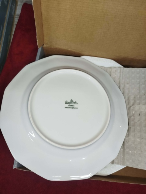 2 NOWE talerze Rosenthal Biała Maria śred. 21 cm