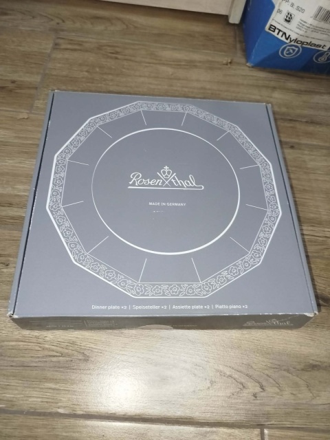 2x talerz Rosenthal Biała Maria NOWY, śred . 26/po przekatnej 28 cm