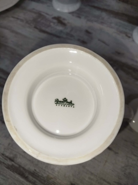 dzbanek Rosenthal Biała Maria 22 cm z sitkiem