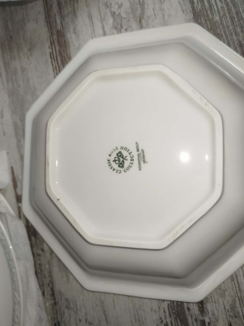 misa Rosenthal Biała Maria śred. 28,5 cm