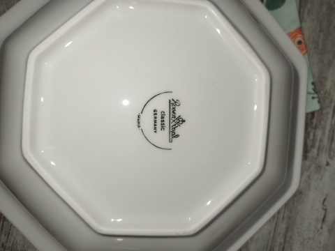 misa Rosenthal Biała Maria śred. 22 cm