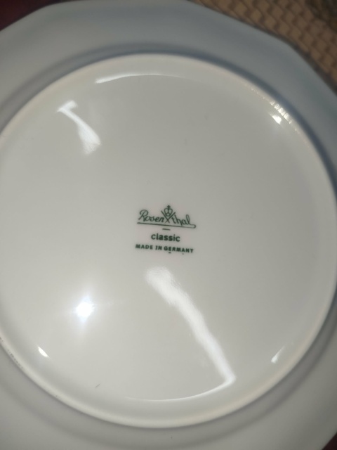 NOWY talerz Rosenthal Biała Maria śred. 22 cm