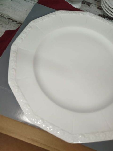NOWY podtalerz, Plazteller,Rosenthal Biała Maria,śred. 31 cm