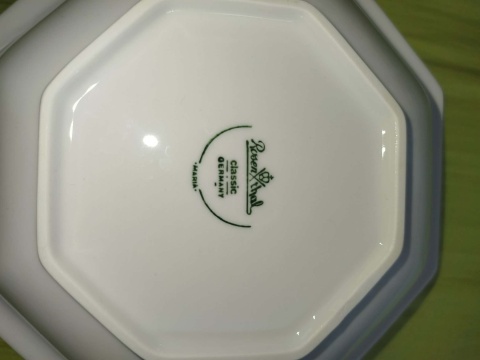 misa Rosenthal Biała Maria śred. 22 cm