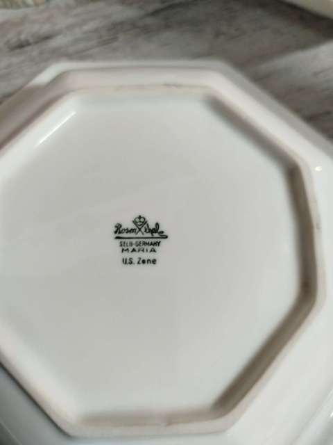 misa Rosenthal Biała Maria śred. 24,5 cm
