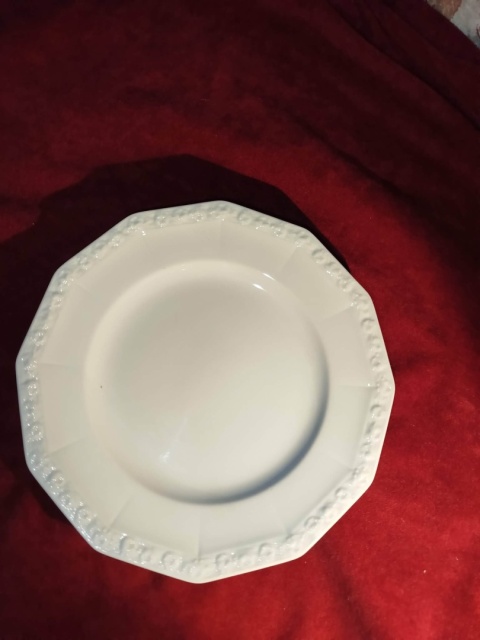 talerz śniadaniowy Rosenthal Biała Maria śred. 20 cm